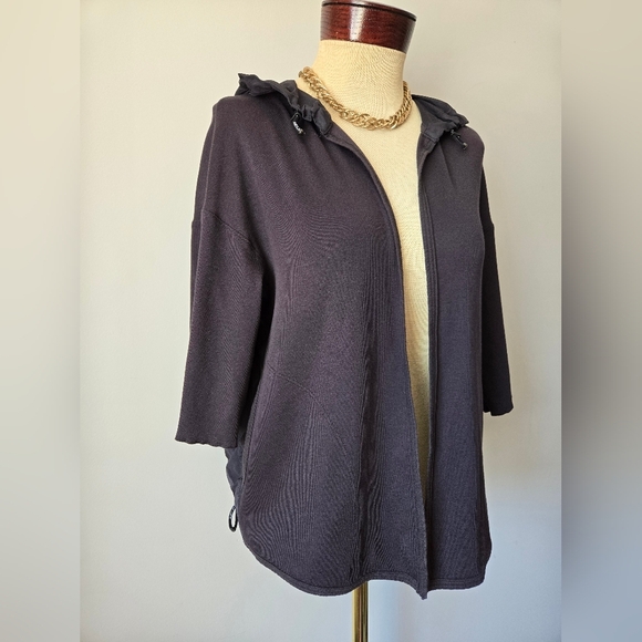 MARC CAIN SPORT Hooded Windbreaker Back Sweater. Size 4 - Picture 2 of 15